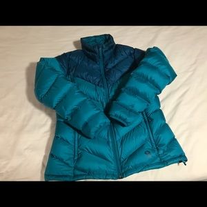 Mountain Hardware Woman’s down jacket